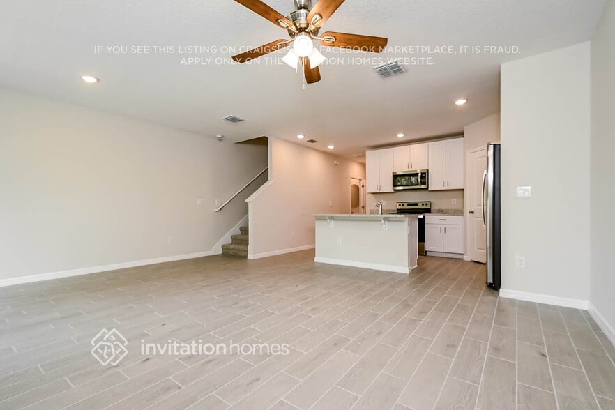 Building Photo - 17027 Coral Dr