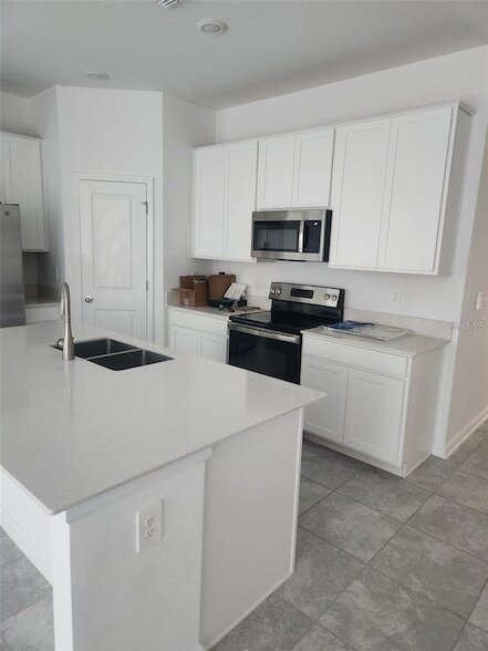 Building Photo - 202 Brave Rd