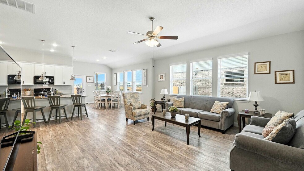 Building Photo - 1917 Shepherd Path