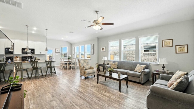 Building Photo - 1917 Shepherd Path