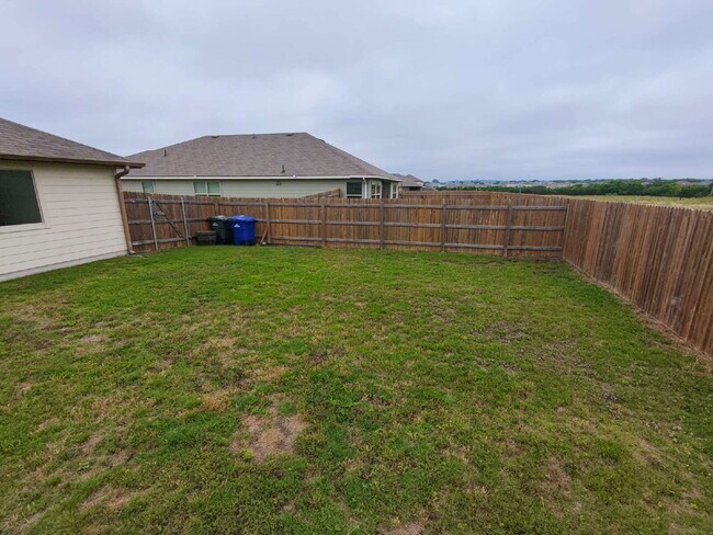 Building Photo - "Charming 3-Bedroom Home with Elegant Granite Touches in Copperas Cove!"