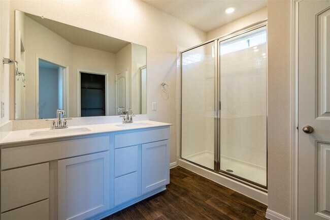 Building Photo - 233 Brooklyn Dr