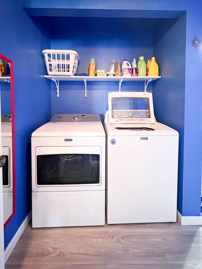 Building Photo - 201 Barrow St