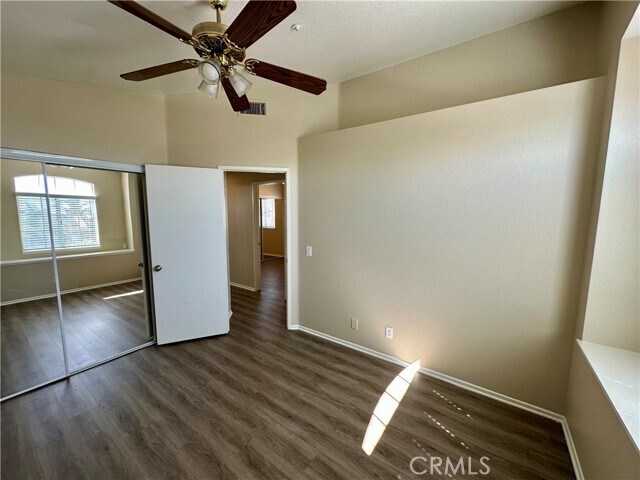 Building Photo - 3680 N Live Oak Ave