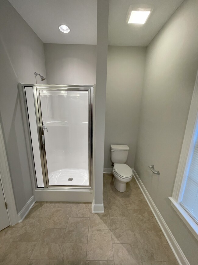 Building Photo - 3900 Junipine Ct