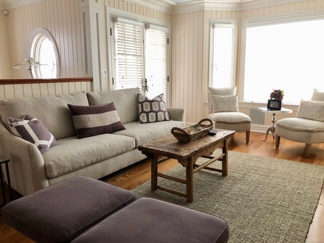 Building Photo - 12 Danbury Ave