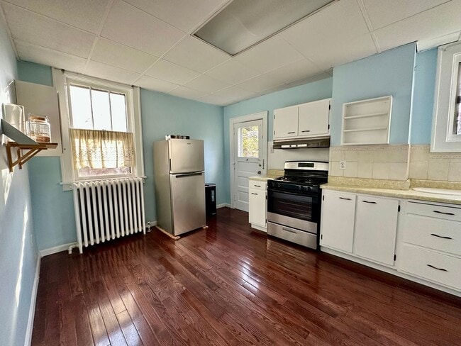 Building Photo - 3306 Shady Ave