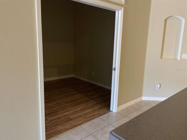 Building Photo - 2672 Rutledge Ct
