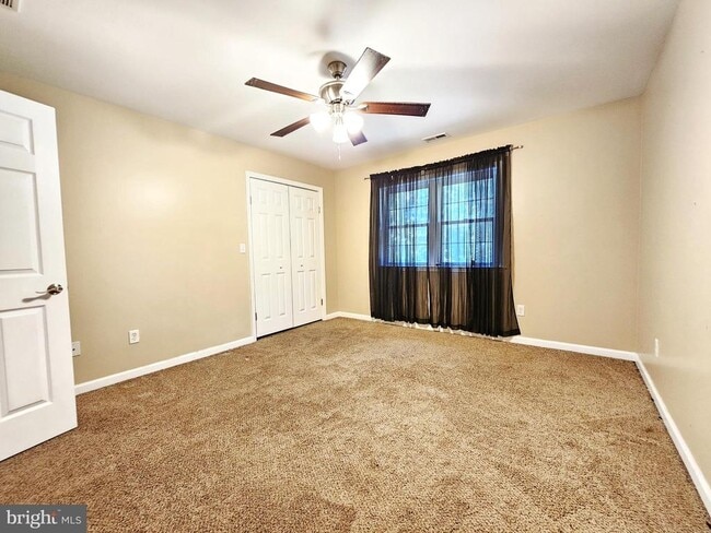 Building Photo - 5641 Scottish Highlands Cir