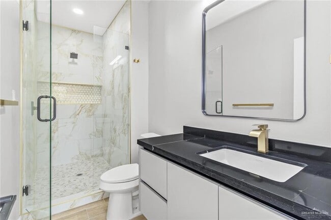 Building Photo - 9 Yosemite Dr