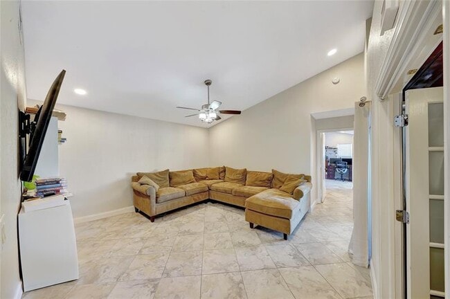 Building Photo - 22471 Grouper Ct