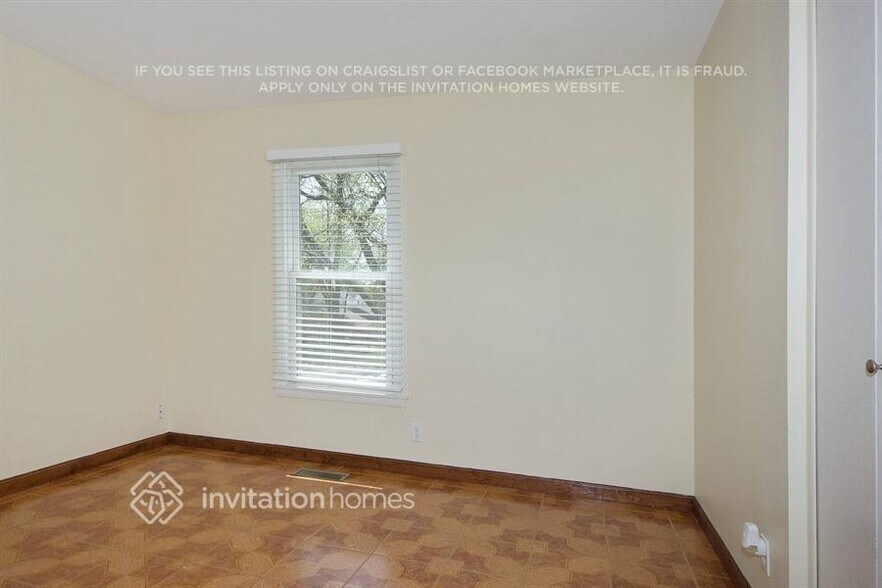 Building Photo - 458 Rockhurst Rd