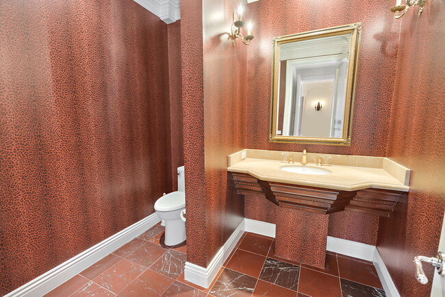 Building Photo - 2784 Deep Canyon Dr