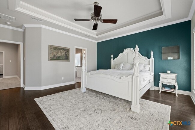 Building Photo - 1745 Alta Vista Loop