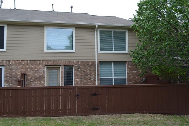 Building Photo - 8621 Forest Highlands Dr