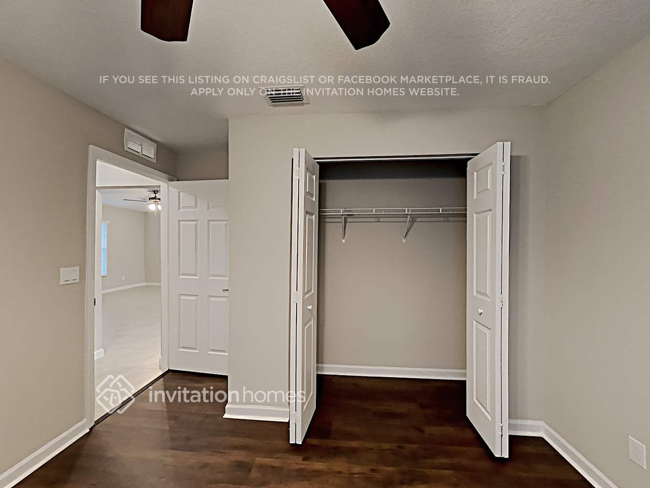 Building Photo - 550 SE Whitmore Dr