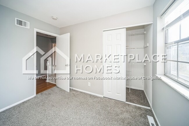 Building Photo - 1608 Tonopah Dr