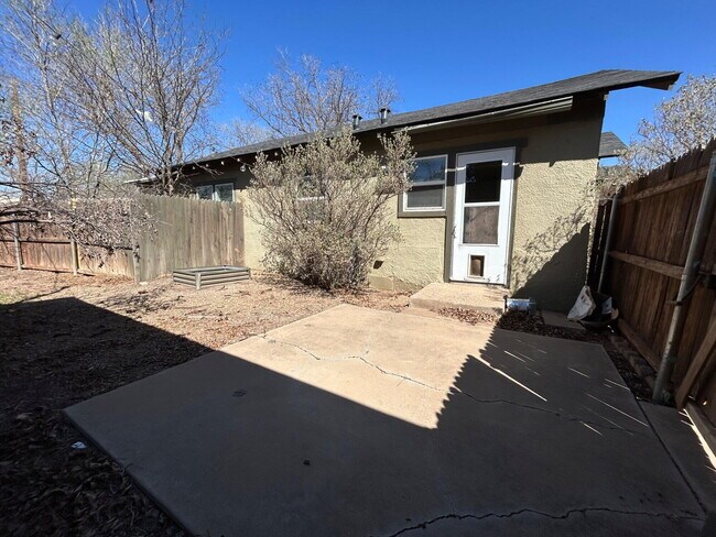 Building Photo - 3118 37th St