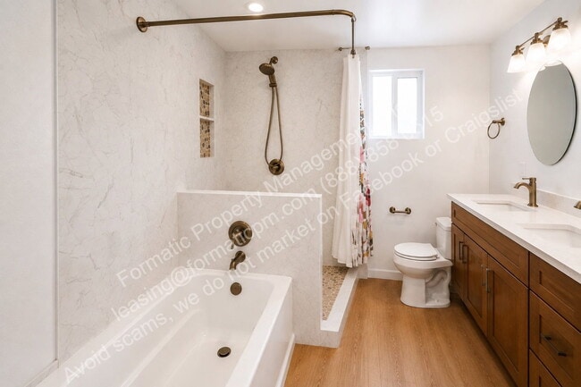 Building Photo - 3018 Alencastre Pl