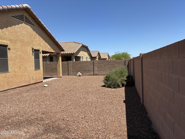 Building Photo - 24775 W Dove Trail