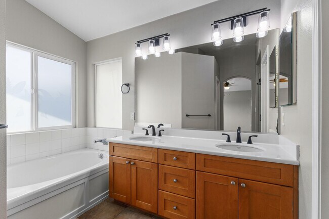 Building Photo - Spacious 4BD/3BA with Solar & Private Yard | Pet-Friendly Home in Ewa Beach