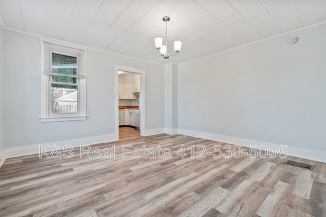 Building Photo - 523 Edgewood Ave