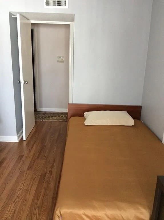 Building Photo - 5 Thoreau Ct