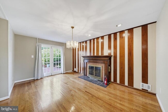 Building Photo - 16818 Briardale Rd