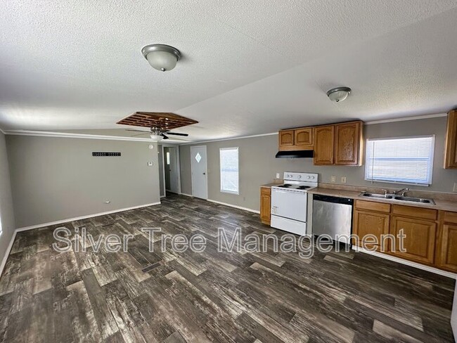 Building Photo - 266 Lark Meadow Dr