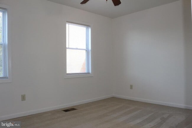 Building Photo - 14357 St Germain Dr