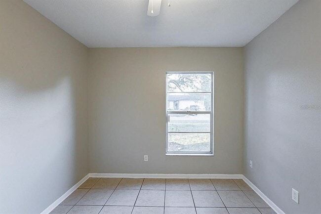 Building Photo - 653 Bryan Terrace Dr