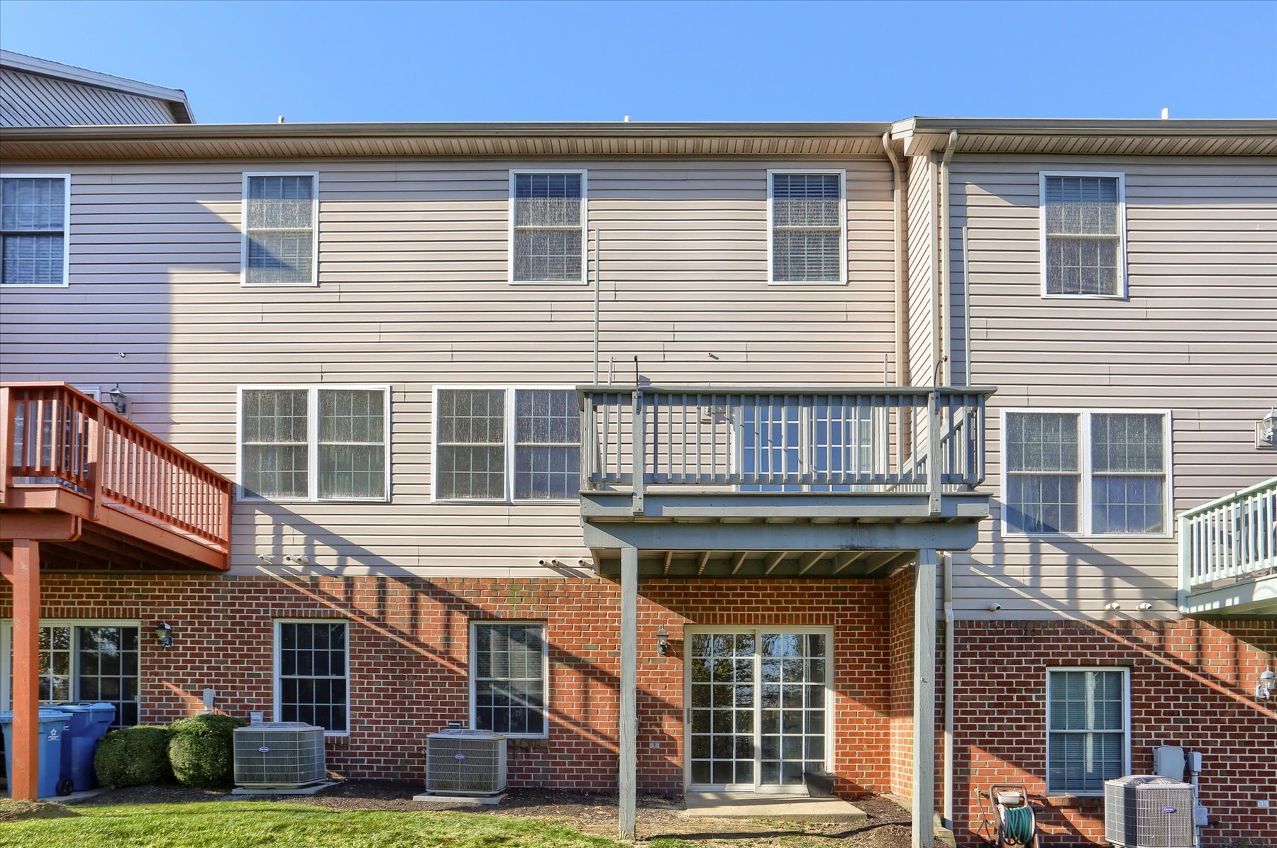 Building Photo - 523 Northstar Dr