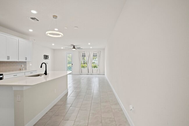 Building Photo - 1866 Tarni Way