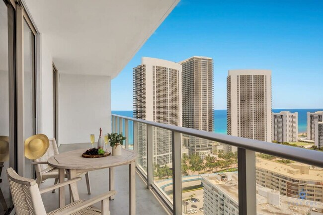 Building Photo - 4010 S Ocean Dr