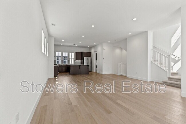 Building Photo - 2012 Confidence Wy