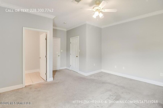 Building Photo - 410 Old Spanish Trail