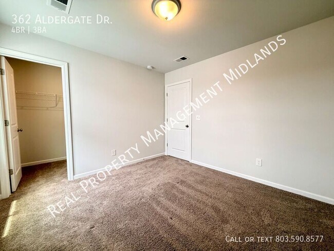 Building Photo - 362 Aldergate Dr