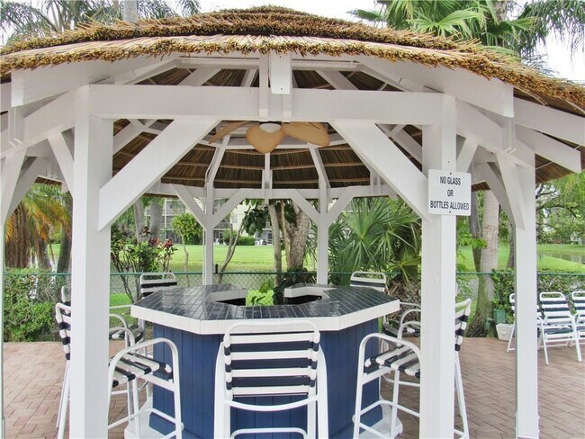 Building Photo - 2217 Cypress Island Dr