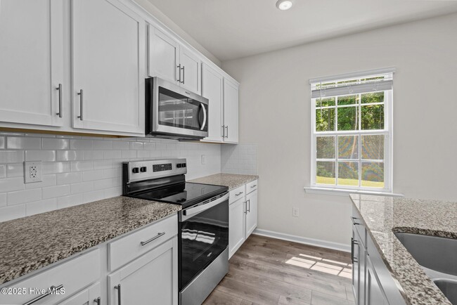 Building Photo - 926 Ocean Ct
