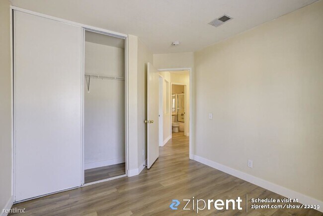 Building Photo - 4 br, 2.5 bath House - 1025 Viewpointe Ln,...