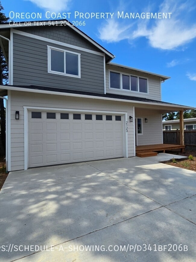 Building Photo - 2123 NW Jetty Ave