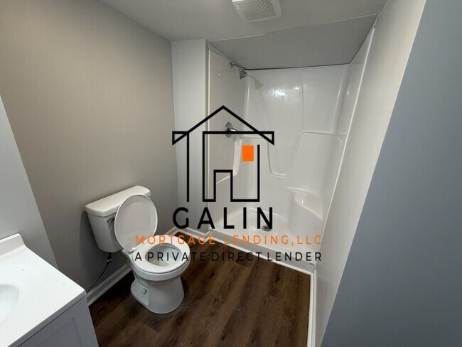 Building Photo - 4401 Meding St