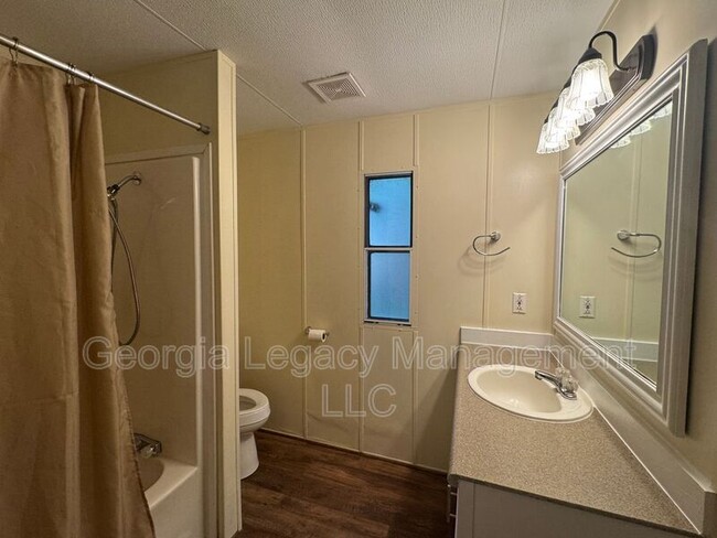 Building Photo - 36 Aardvark Trail