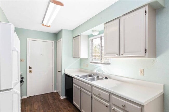 Building Photo - 5604 Palo Blanco Ct