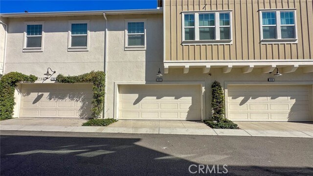 Building Photo - 92 Patria