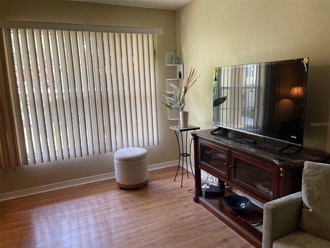 Building Photo - 2690 Coral Landings Blvd