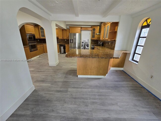Building Photo - 10981 SW 44th St