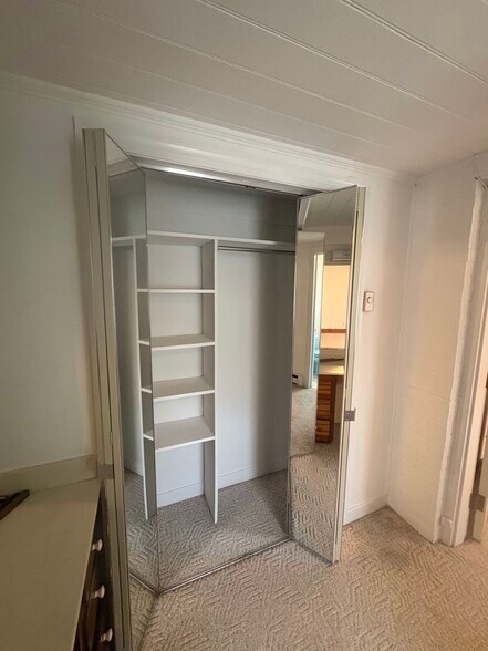 BR 1 Bathroom Storage - 2904 Norfolk St