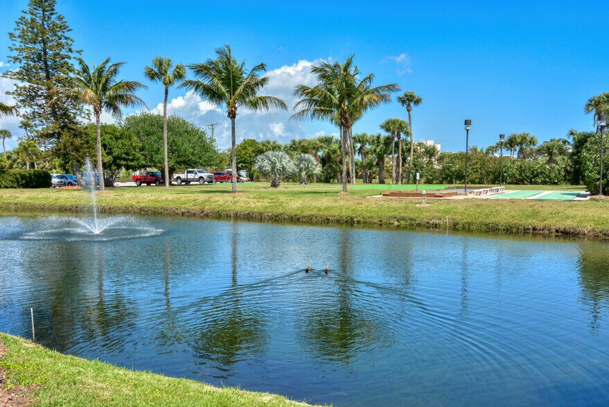 Bocci ball courts - 5055 N Highway A1A