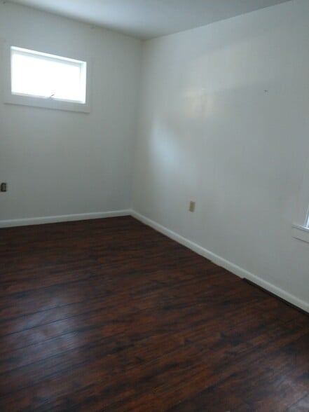 Bedroom with Closet, Main Floor - 200 W Mill St